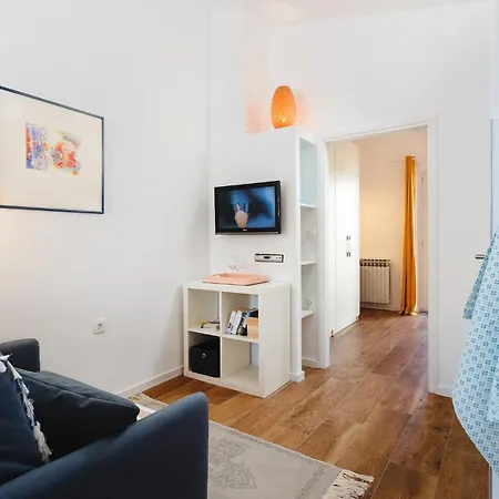 Cosy Close To The And Centre Porec