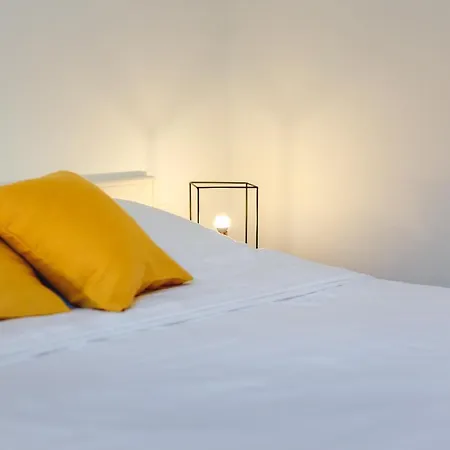 Cosy Close To The And Centre *